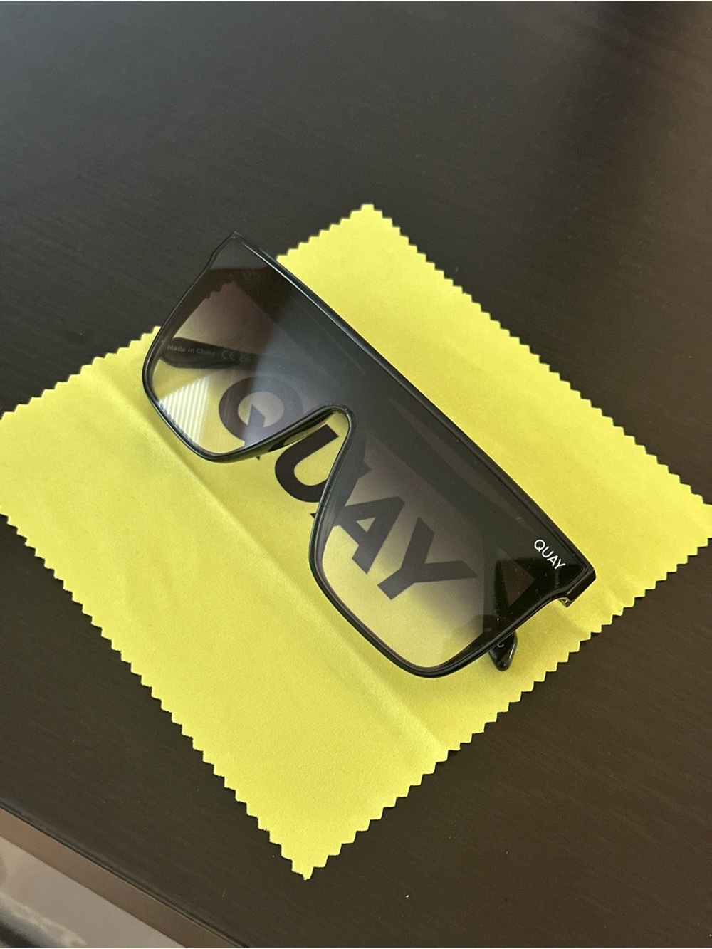 Quay Australia Black Gradient Sunglasses NIGHTFALL - Picture 5 of 5
